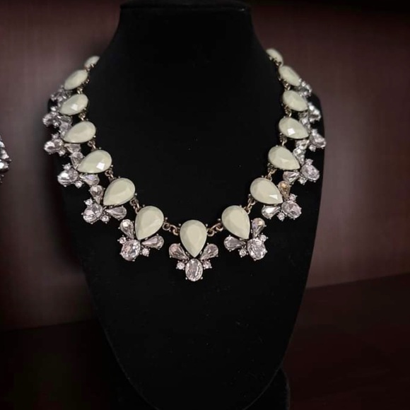 ~Brand New~ J Crew Rhinestone Necklace $129 - Picture 1 of 1